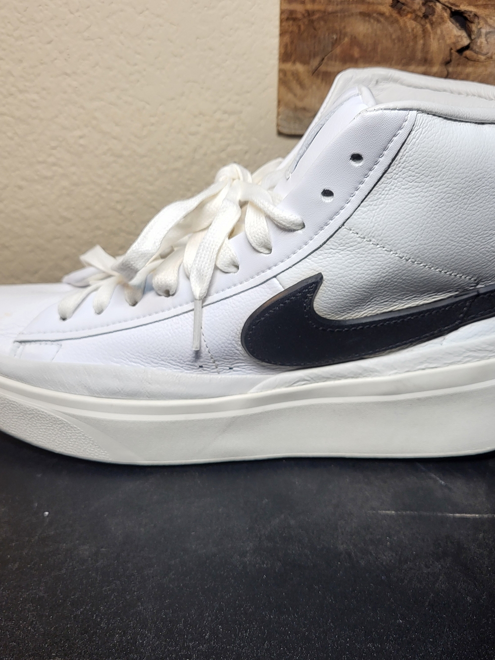 *NEW* Nike Blazer Phantom Mid White Black Sneakers Men's Size 9.5 Women's 11